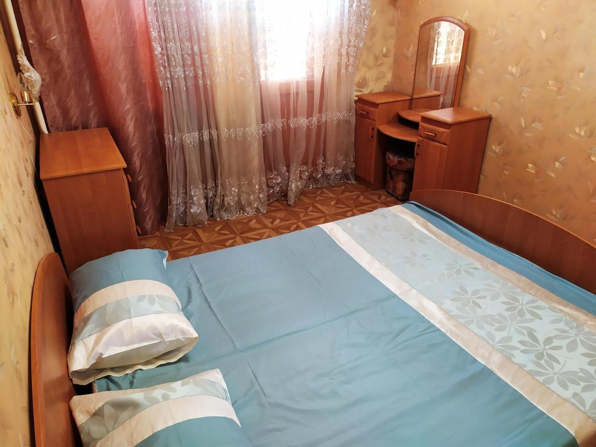 Ильинская 3К Посуточно Почасово Apartment ซูมี ภายนอก รูปภาพ