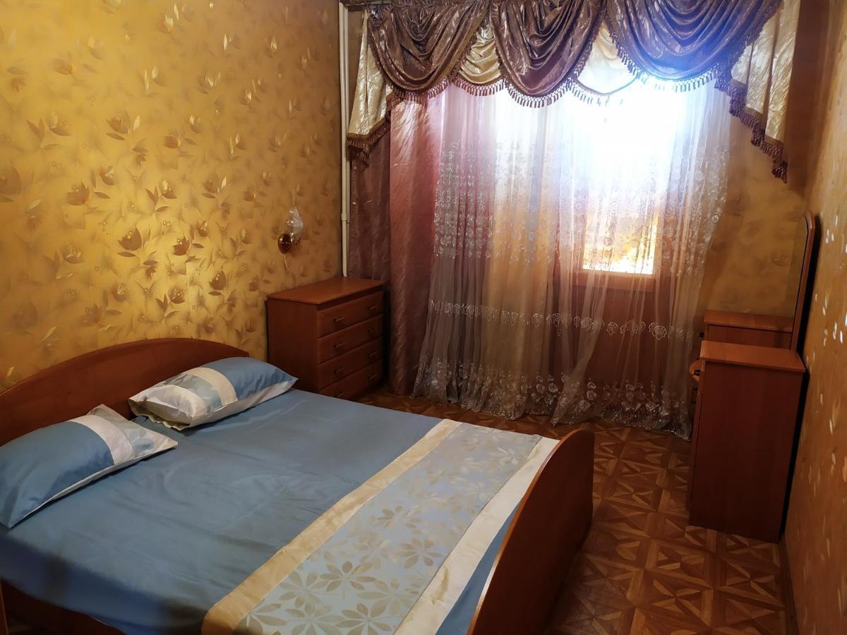 Ильинская 3К Посуточно Почасово Apartment ซูมี ภายนอก รูปภาพ